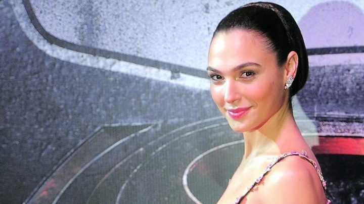 Gal Gadot|Mezcalent