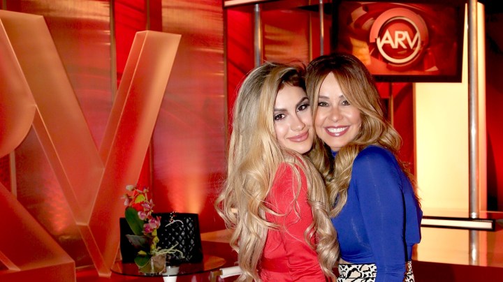 Myrka Dellanos defendió a su hija Alexa Dellanos | Mezcalent
