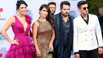 La familia Derbez en una gala de Telemundo | Getty Images