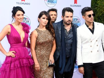 La familia Derbez en una gala de Telemundo | Getty Images