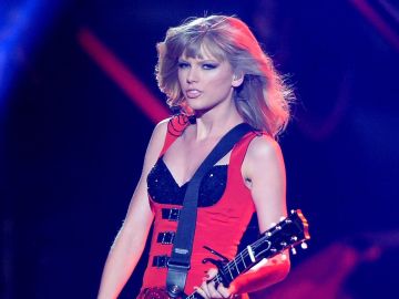 Taylor Swift | Jason Merritt / Getty Images