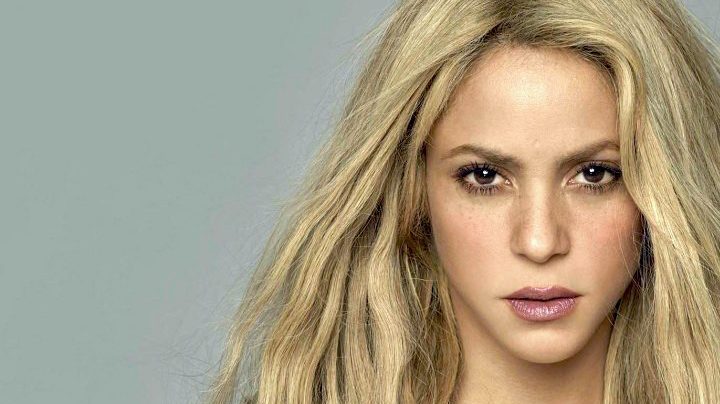 Shakira | Mezcalent