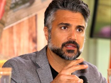 Jaime Camil | Mezcalent