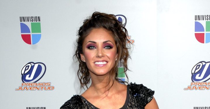 Anahi emprendió un nuevo negocio | Mezcalent