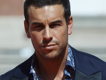 Mario Casas | Getty Images, Carlos Alvarez