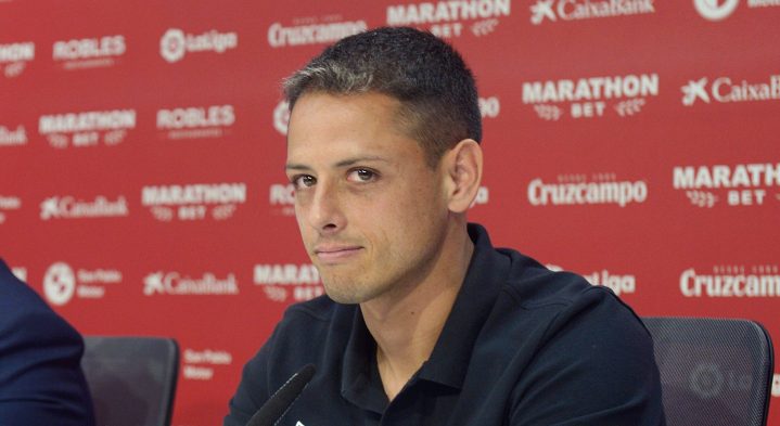 Javier Hernandez 'Chicharito' | CRISTINA QUICLER / AFP via Getty Images
