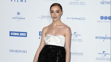 Phoebe Dynevor | Getty Images, Gareth Cattermole