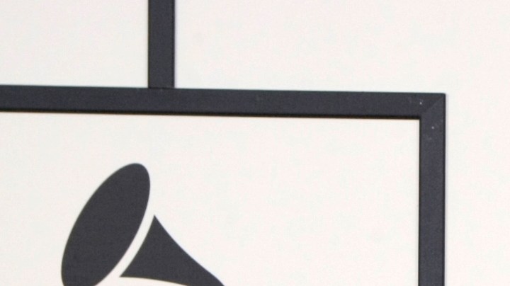 Justin Bieber en una ceremonia de los premios Grammy | Mezcalent