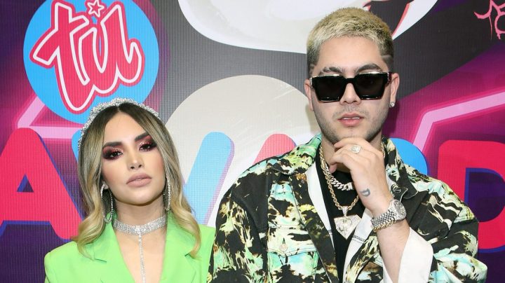 Kimberly Loaiza y Juan de Dios Pantoja