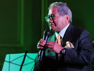 Armando Manzanero | Mezcalent