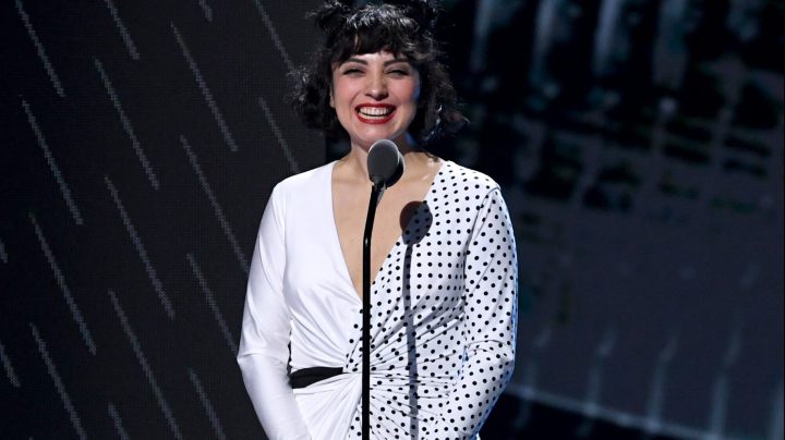 Mon Laferte durante la vigésima entrega de los
Latin Grammy Awards en el MGM Grand Garden Arena en Las Vegas, Nevada | Getty Images, Kevin Winter