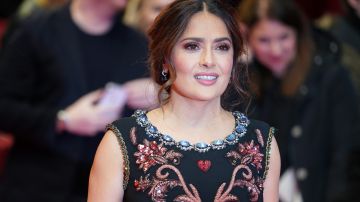 Salma Hayek se despide de su cuñada | Thomas Niedermueller/Getty Images)