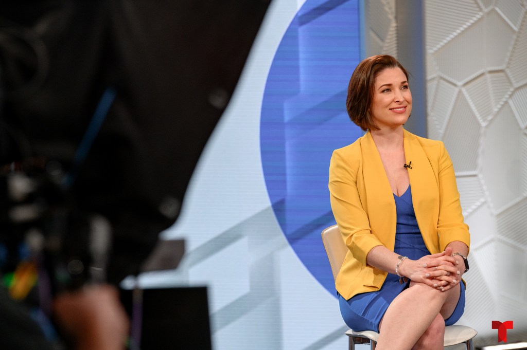 Arantxa Loizaga, presentadora de 'Hoy Día'