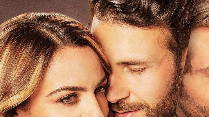 Mariana Torres, Carlos Ferro, José María de Tavira y Claudia Ramírez protagonizan 'Fuego Ardiente'