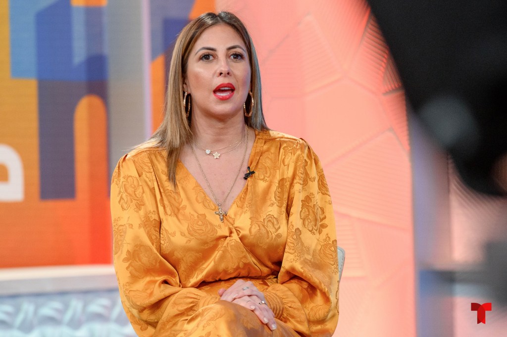 Stephanie Himonidis, presentadora de 'Hoy Día'