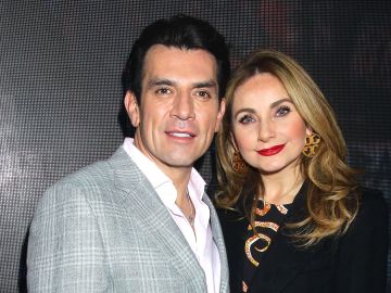 Jorge Salinas y Elizabeth Álvarez | Mezcalent