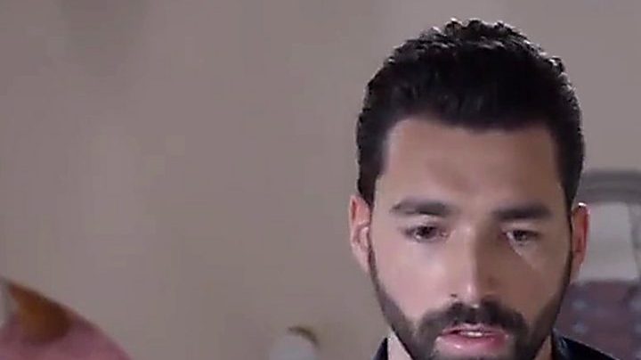Gonzalo Peña en ¿Qué le pasa a mi familia? | Mezcalent
