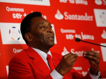 Pelé como embajador del Banco Santander | Mezcalent