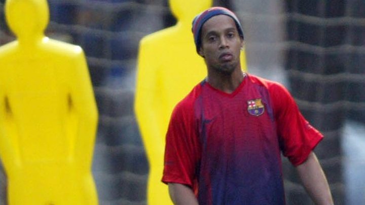 Ronaldhino en su paso por el Barcelona | Mezcalent