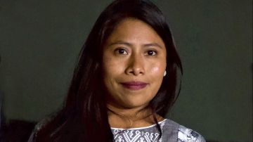 Yalitza Aparicio en su visita a Los Pinos | Mezcalent