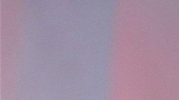 Lorenzo Méndez besando a Chiquis Rivera