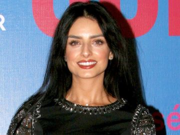 Aislinn Derbez