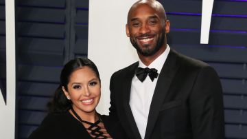 Vanessa Bryant acompañada de su esposo, Kobe Bryant