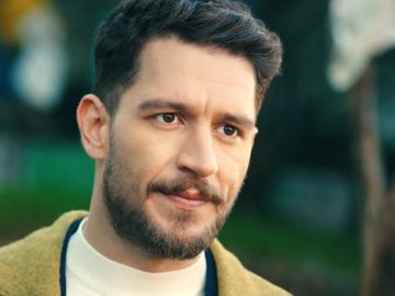 Uraz Kaygılaroğlu es Gediz en 'La Hija del Embajador'