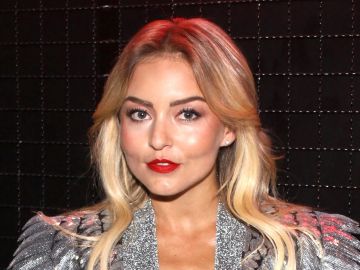 Angelique Boyer sube fotos cuando tenía 18 años