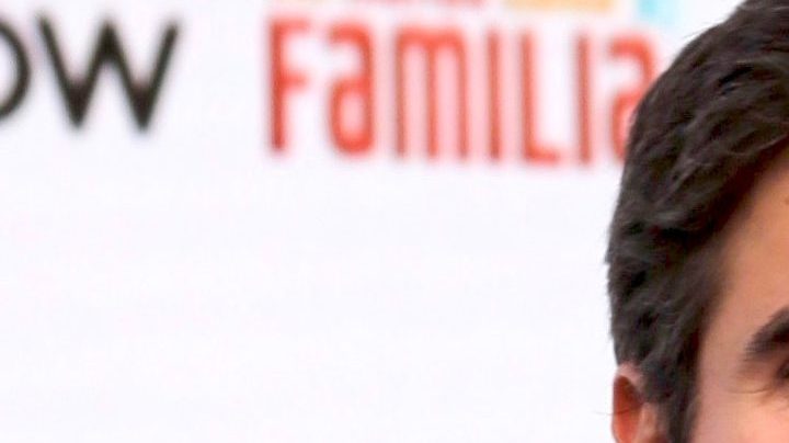 Daniel Arenas tuvo una relación con Carolina Cruz, pero actualmente está con Daniella Álvarez. | Mezcalent