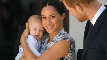 El príncipe Harry, Meghan Markle y el pequeño Archie