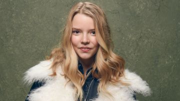 Anya Taylor-Joy sigue acumulando éxitos | PARK CITY, UT - JANUARY 26: Actress Anya Taylor-Joy of "The Witch" poses for a portrait at the Village at the Lift Presented by McDonald's McCafe during the 2015 Sundance Film Festival on January 26, 2015 in Park City, Utah. (Photo by Larry Busacca/Getty Images)