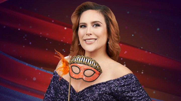 Angélica Vale, la host de 'La Máscara del Amor'