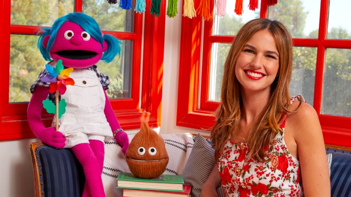Romina Puga presenta 'Club Mundo Kids'