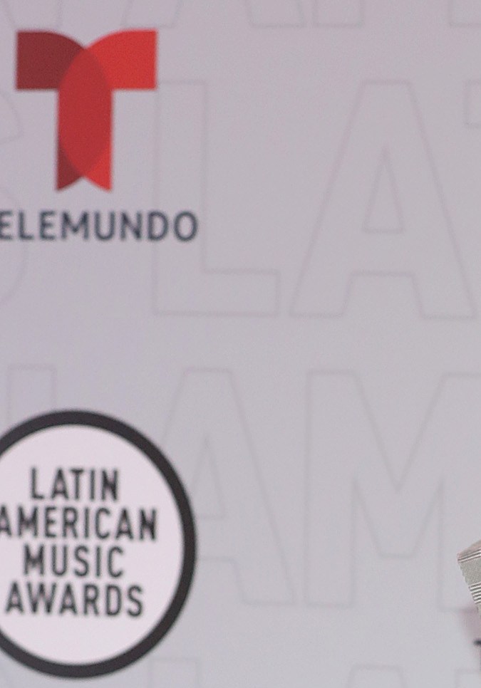 Christian Chávez en los Latin AMAs 2021