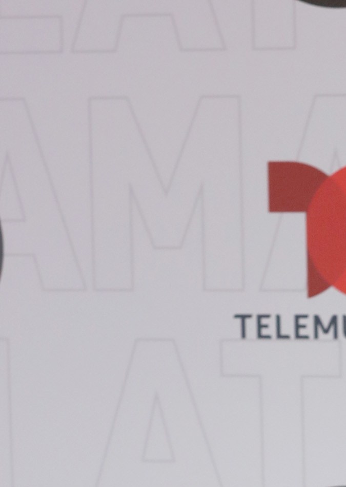 Karol G en los Latin AMAs 2021