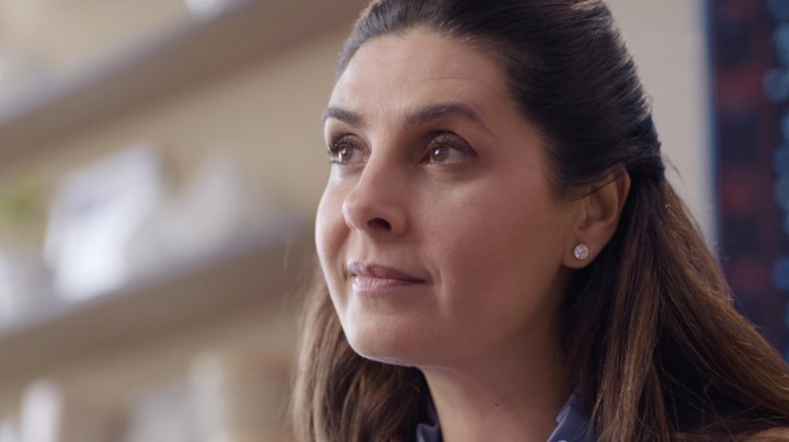 Mayrín Villanueva es Alicia en 'Si Nos Dejan'