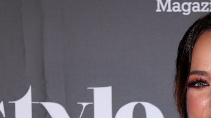 Adamari López salió a un restaurant de Miami junto a su hija | Mezcalent