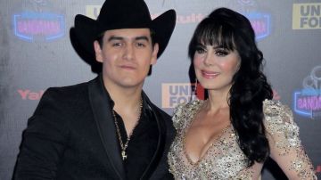 Julián Figueroa y Maribel Guardia