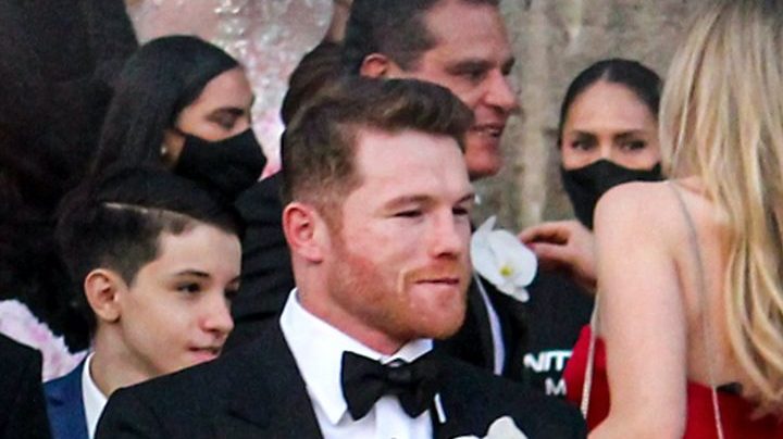 Boda de Saúl "Canelo" Álvarez con Fernanda Gómez en el zócalo de Guadalajara, Jalisco | Mezcalent