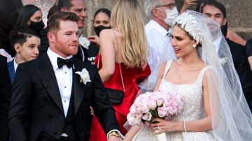 Boda de Saúl "Canelo" Álvarez con Fernanda Gómez en el zócalo de Guadalajara, Jalisco | Mezcalent