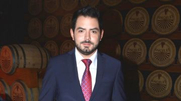 José Eduardo Derbez | Mezcalent