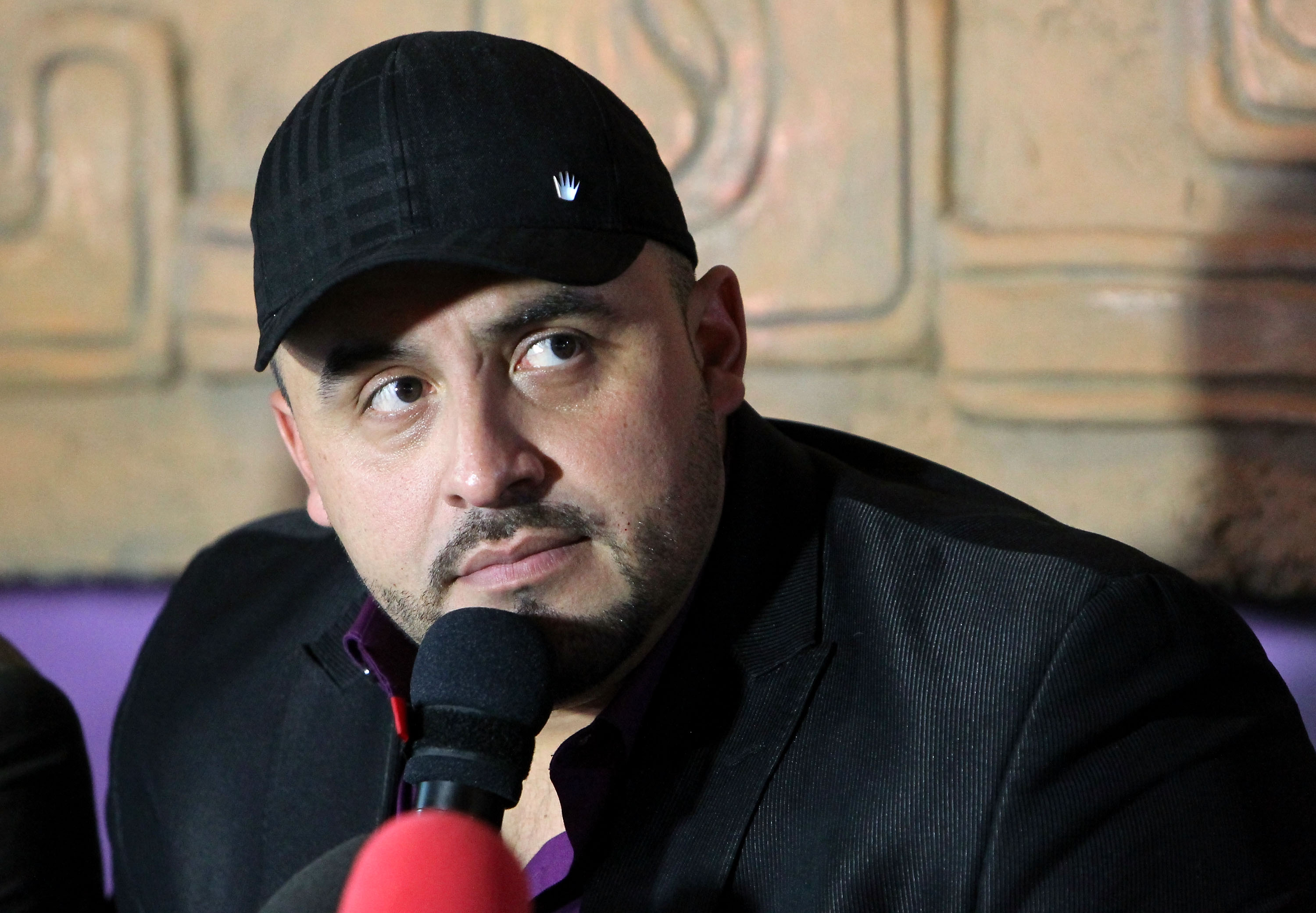 Juan Riveras Birthday Surprise A Celebrity Filled Affair - sjo8omo