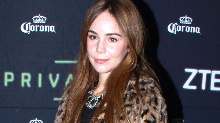 Camila Sodi en alfombra roja | Mezcalent