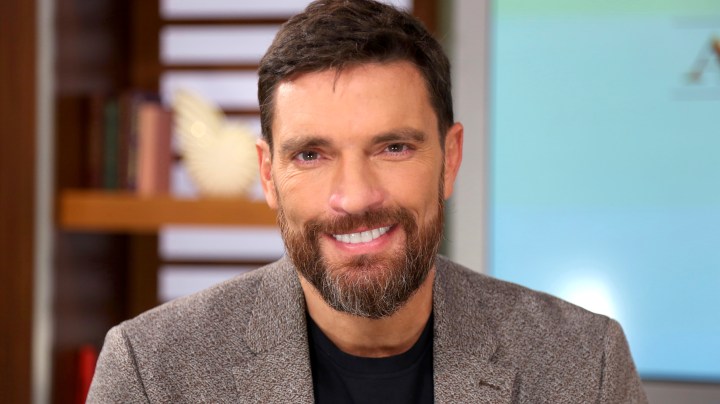 Julián Gil en Amar Sin Ley | Mezcalent