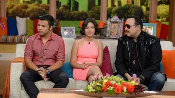 Familia Aguilar visitando Univisión | Gustavo Caballero/Getty Images