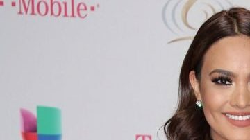 Mayeli Alonso y Lupillo Rivera en el 2017 | Grosby Group