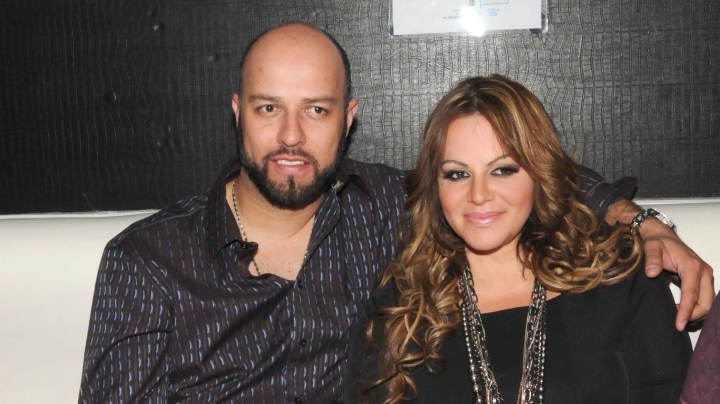 Esteban Loaiza junto a Jenni Rivera | Mezcalent