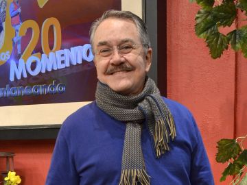Pedro Sola en el set de Ventaneando | Mezcalent