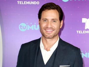 Edgar Ramírez en Premios Tu Mundo | Mezcalent